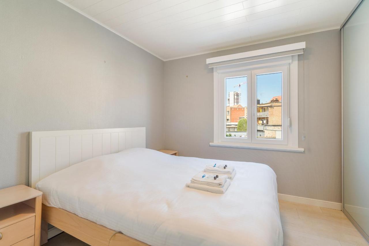 Lichtrijk, Charmant Rijtjeshuis Met 3 Slaapkamers Knokke-Heist Luaran gambar